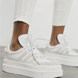 IVY PARK Women's White and Cream Platform Sneakers